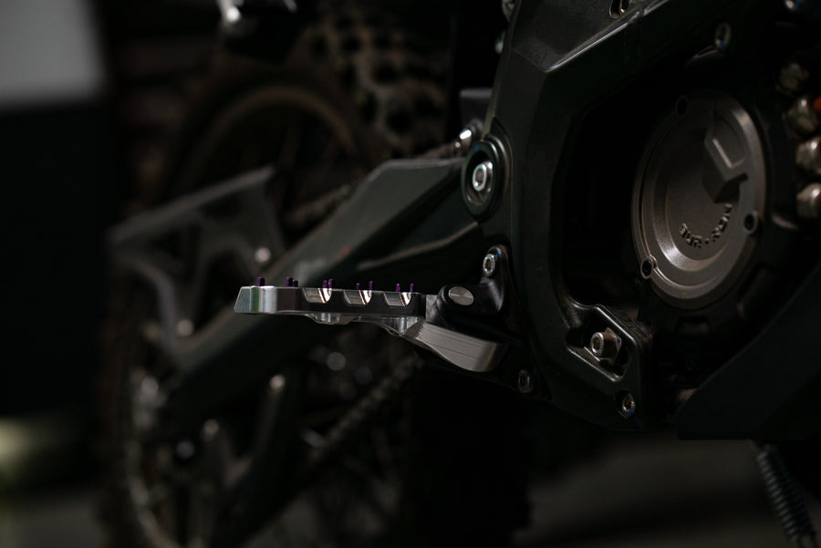 Prickly Foot Pegs MX for Ultra Bee